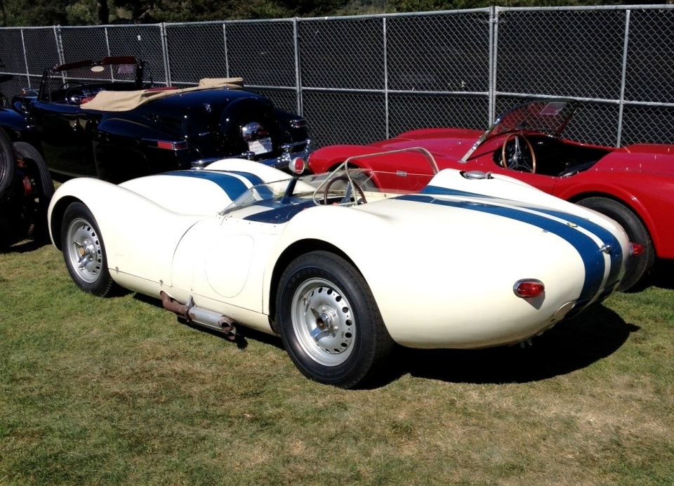 1958 LISTER-CHEVROLET ’Knobbly’