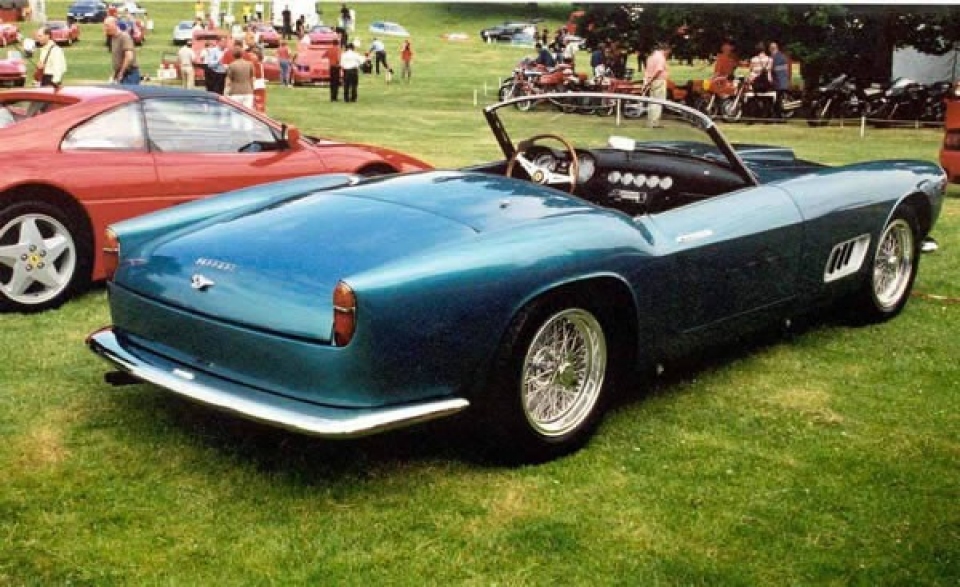 1959 FERRARI 250 GT LWB California Spyder